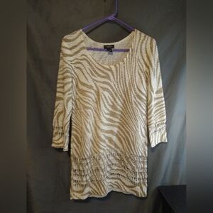 Peck& Peck collection chunky knit Beige animal print sweater